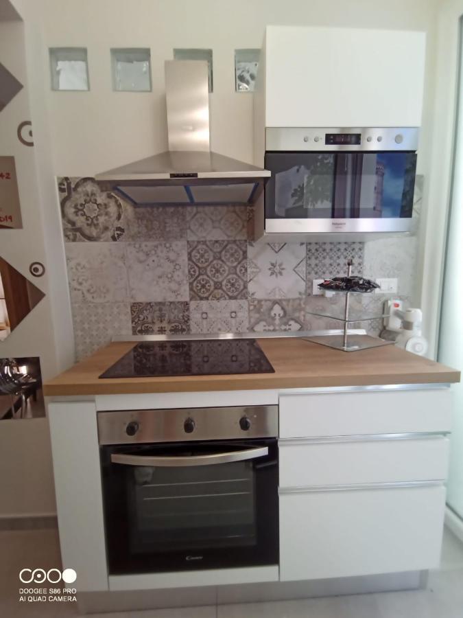 Civico 6 Apartment เปสเคียรา เดล การ์ดา ภายนอก รูปภาพ